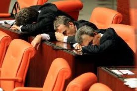 vekillere_bir_kiyak_daha_h63126